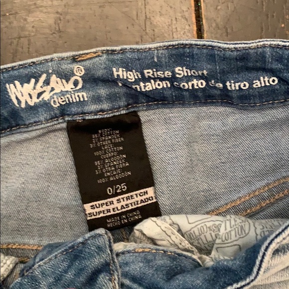 High rise short shorts by Mossimo - Picture 3 of 3